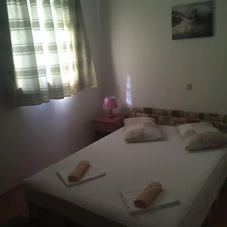Ante Apartment