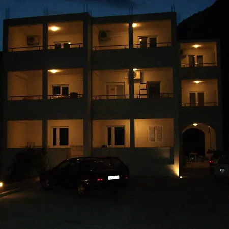 Apartment Ante *