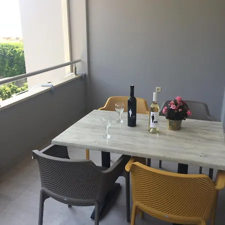 Ante Apartment