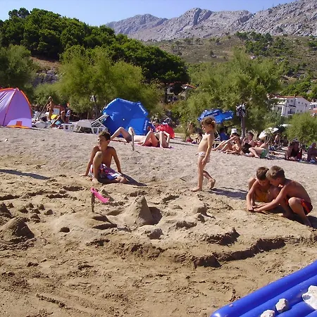 Apartment Ante Omis
