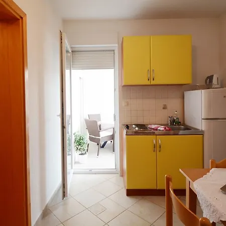 Ante Apartment Omis